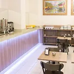 M & A Hotel