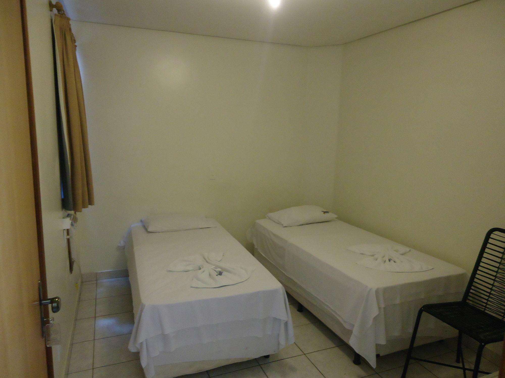 Hotel M & A 3*